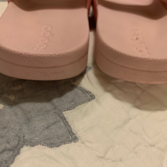 Adidas Pink and White Adilette Slides - Size 7 - EUC - Picture 7 of 10